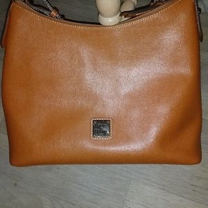 Dooney and Bourke 1975 purse